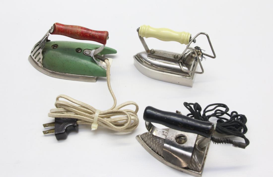 LITTLE ELECTRIC GROUP LOT (1 of 3)