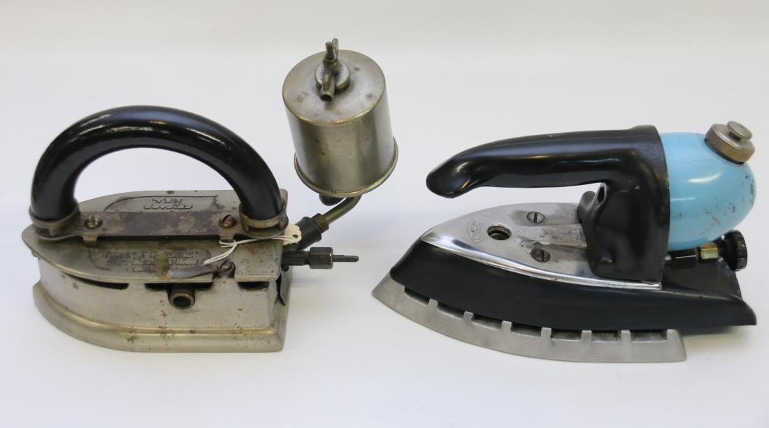 PR. OF LIQUID FUEL IRONS (1 of 3)