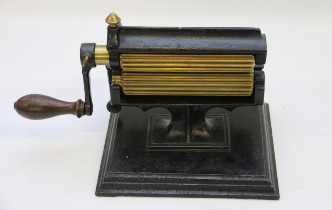 FLUTING MACHINE (1 of 3)