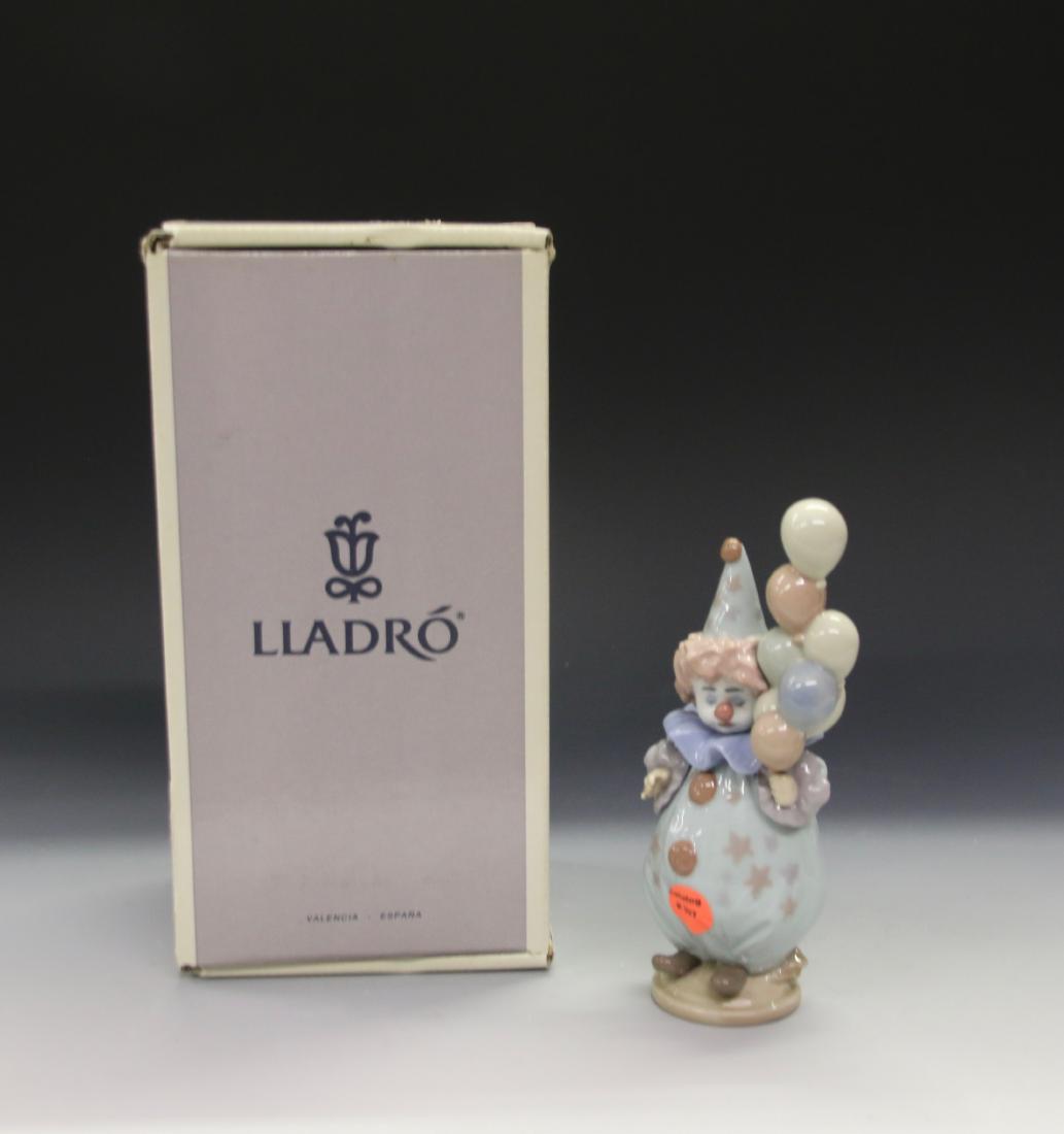 LLADRO CLOWN FIGURINE (1 of 1)