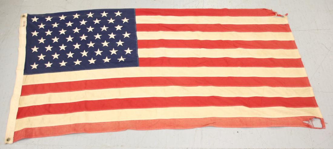 VINTAGE AMERICAN FLAG (1 of 7)