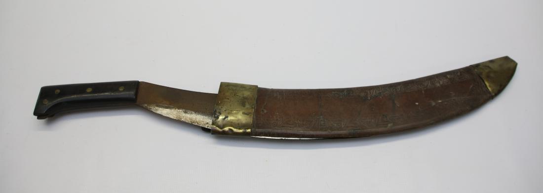 JUNGLE TYPE MACHETE: CURVED BLADE WITH WOODEN HANDLE - LEATHER SHEATH 23" TOTAL LENGTH