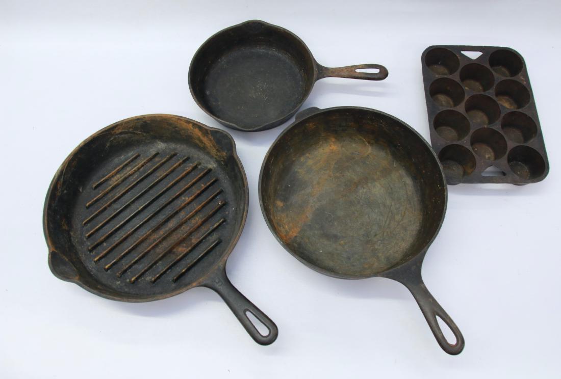 GROUP LOT OF CAST IRON (1 of 4)
