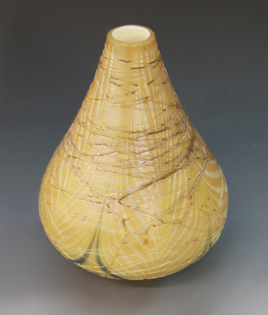 QUEZAL STYLE LIGHT SHADE (1 of 2)