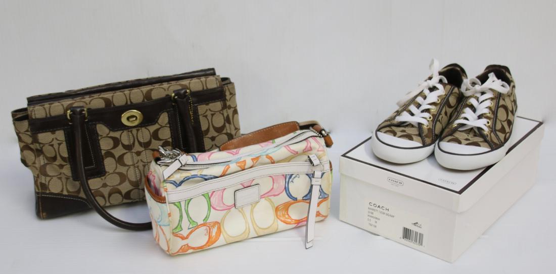 GROUP LOT OF COACH ITEMS (1 of 7)