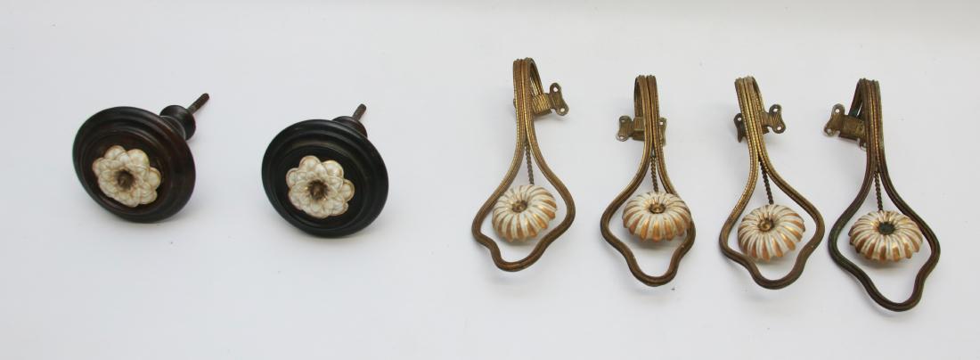 19TH CENTURY CURTAIN TIEBACKS: PAIR OF TURNED WOOD WITH OLD PARIS FLORETS - BRASS TIE BACKS WITH OLD PARIS FLORETS Dimensions: 9" X 3" - 3 1/2" DIAMETER X 4 1/2" DIAMETER