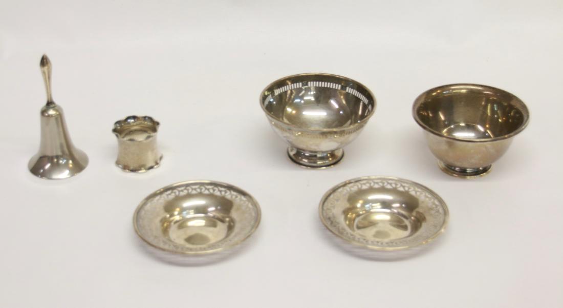 STERLING SILVER LOT: STERLING HANDLED BELL, STERLING NAPKIN RING, PR. OF STERLING RETICULATED DISHES, STERLING BOWL, AND RETICULATED STERLING DISH - 9.5 OZT TOTAL WEIGHT - 6 TOTAL PIECES
