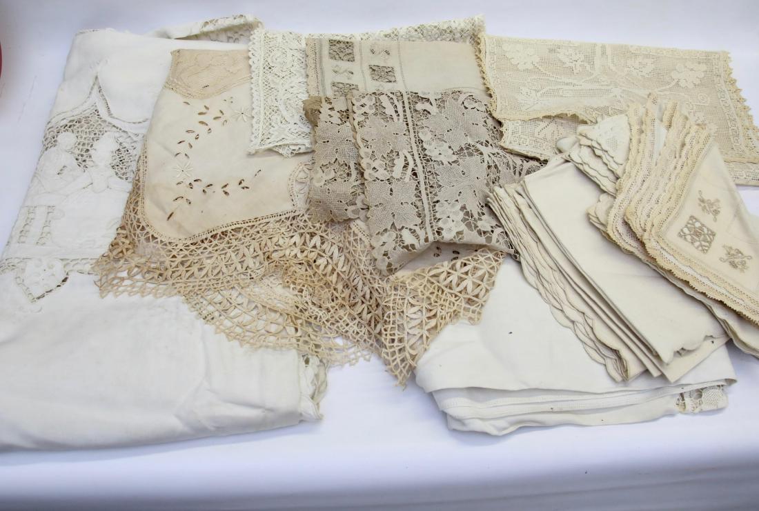 LOT OF EARLY DRYGOODS: EARLY LINEN LOT CONSISTING OF NAPKINS, TABLE COVERS, DOILIES AND MORE - SOME ARE VERY WELL DETAILED AND HANDMADE