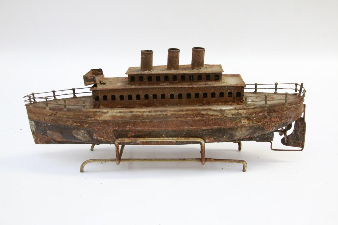 EARLY TIN WIND-UP SHIP: EARLY TIN WIND-UP SHIP