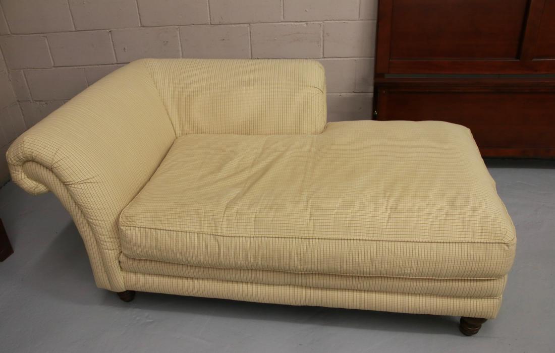 CHAISE LOUNGE: STYLE TREND SUPREME CHAISE LOUNGE