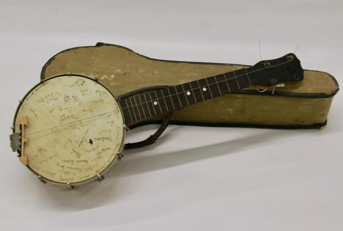 S.S. STEWART COLLEGIAN BANJO (1 of 6)