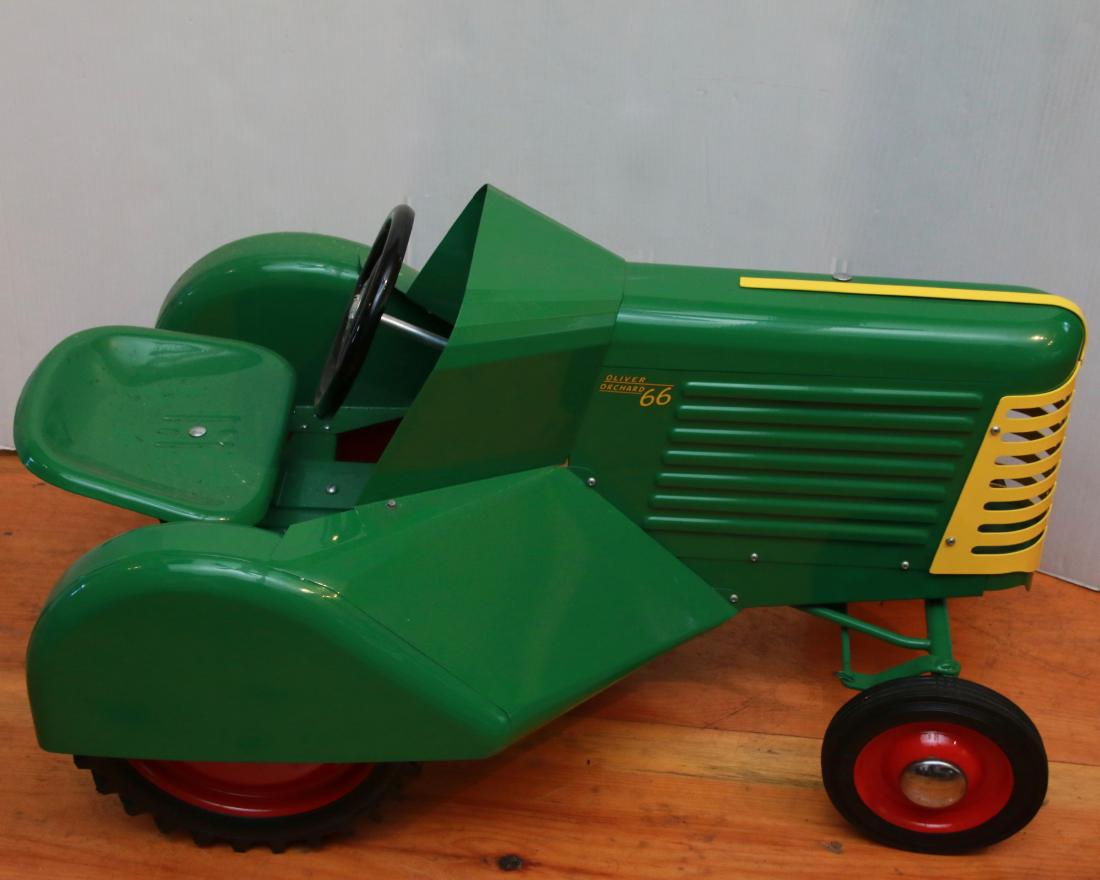 OLIVER PEDAL TRACTOR: OLIVER ORCHARD 66 PEDAL TRACTOR , 34" L