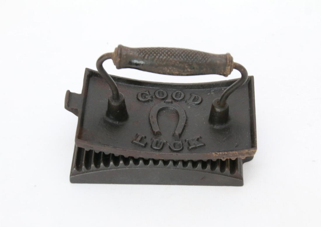 FLUTER IRON: ROCKER TYPE FLUTER "GOOD LUCK" - CONCAVE BASE - L.L. BRILL AND D.C. PLACE . 5 3/4"