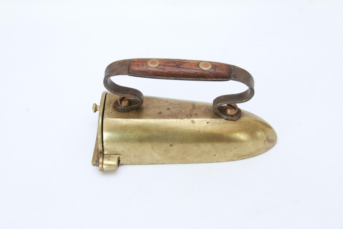 BRASS OX TONGUE IRON: SWING GATE WITH SLUG - STRAP HANDLE . 8 1/2"