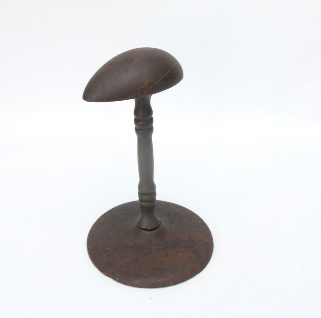 CAST MUSHROOM IRON: TWO-PIECE CAST IRON . POST 9" BASE 6 1/2" DIAMETER