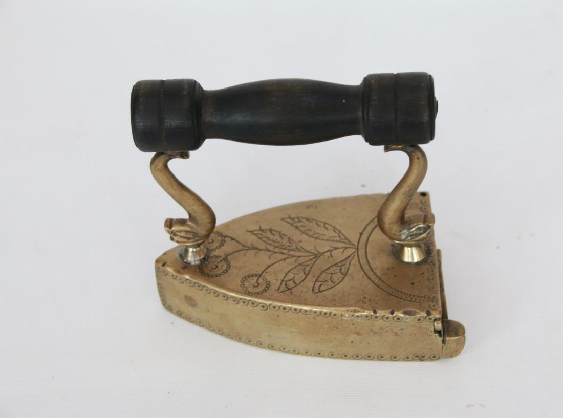BRASS SLUG IRON: ENGRAVED TOP WITH FLOWER AND LEAVES - SWING GATE - STYLIZED POSTS . 5"