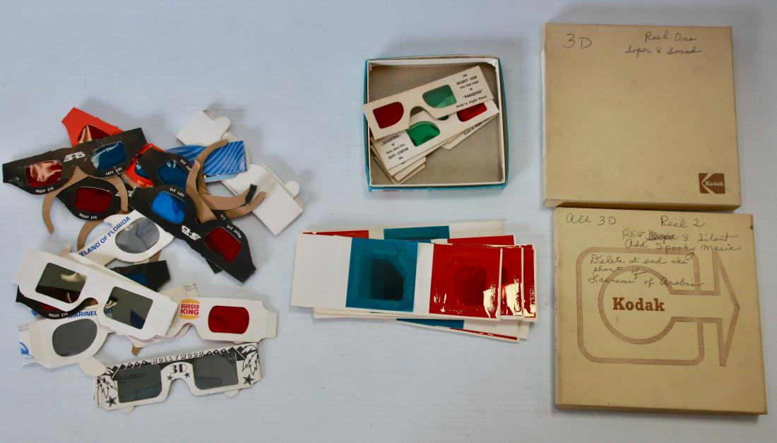 GROUP LOT OF 8MM 3D MOVIES: PR. OF 3D 8MM FILMS WITH GLASSES - UNSURE OF THE TITLES