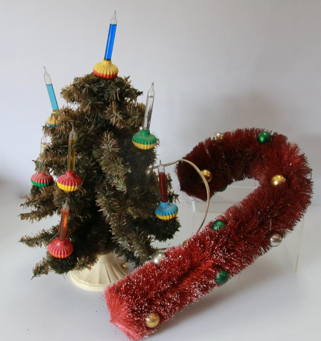 PR. OF VINTAGE CHRISTMAS DECORATIONS: INCLUDING - BOTTLE BRUSH CANDY CANE AND VINTAGE BUBBLE LIGHT CHRISTMAS TREE (OCCASIONALLY LIGHTS UP) SIZE:CANDY CANE 16" - TREE 14 1/2"