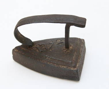 HAND WROUGHT SAD IRON: SMALL SIZE - EMBOSSED DATE OF 1792 Size: 3 7/8"