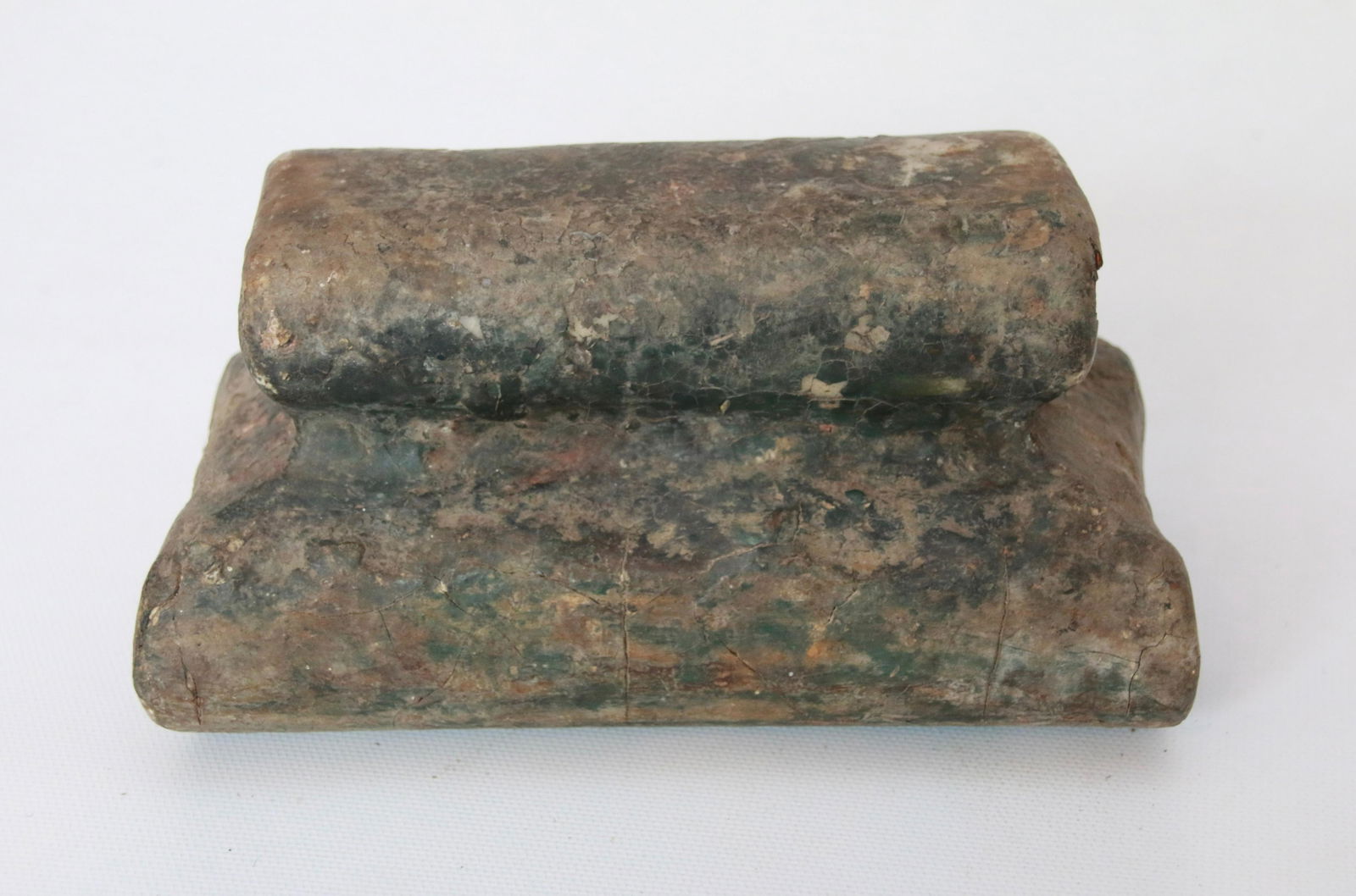 EARLY STONE SAD IRON: RECTANGULAR SHAPE - 18TH CENTURY Size: 6 1/2"