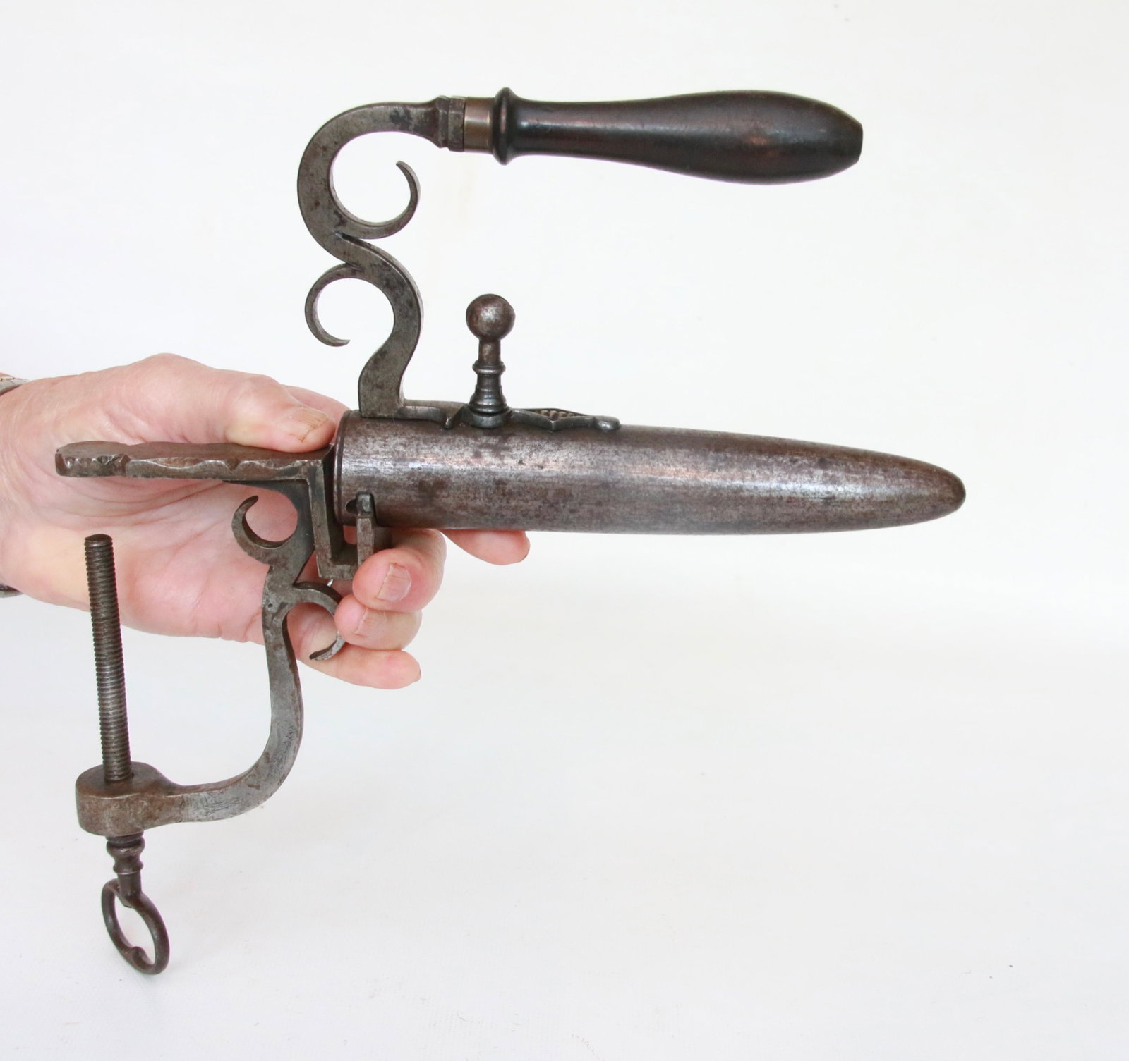 CLAMP-ON GOPHERING IRON: HANDMADE MONKEY TAIL POSTS Size: 6" BARREL
