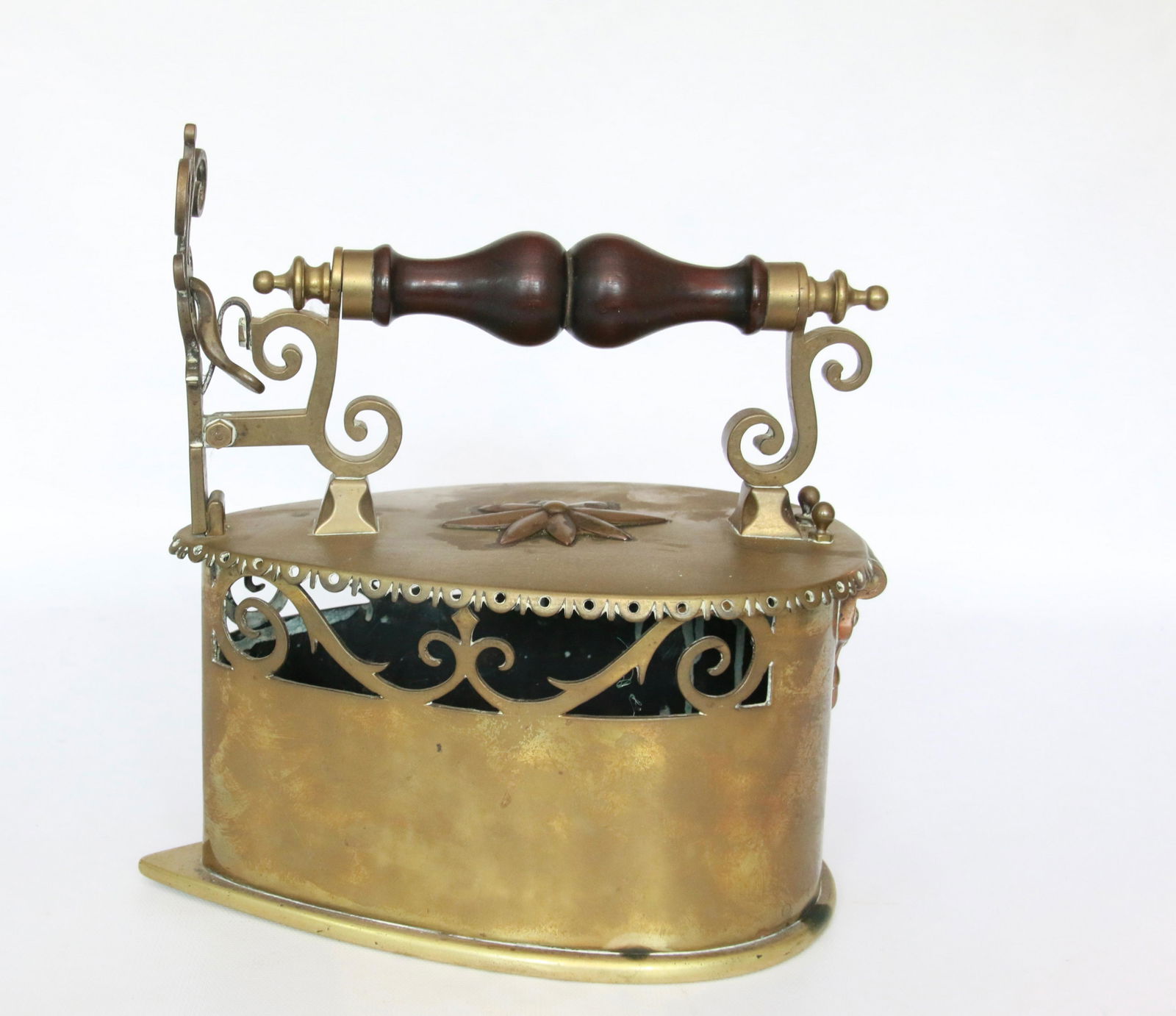 RARE BRASS CHARCOAL IRON Nov 09, 2019 Hartzell's Auction Gallery