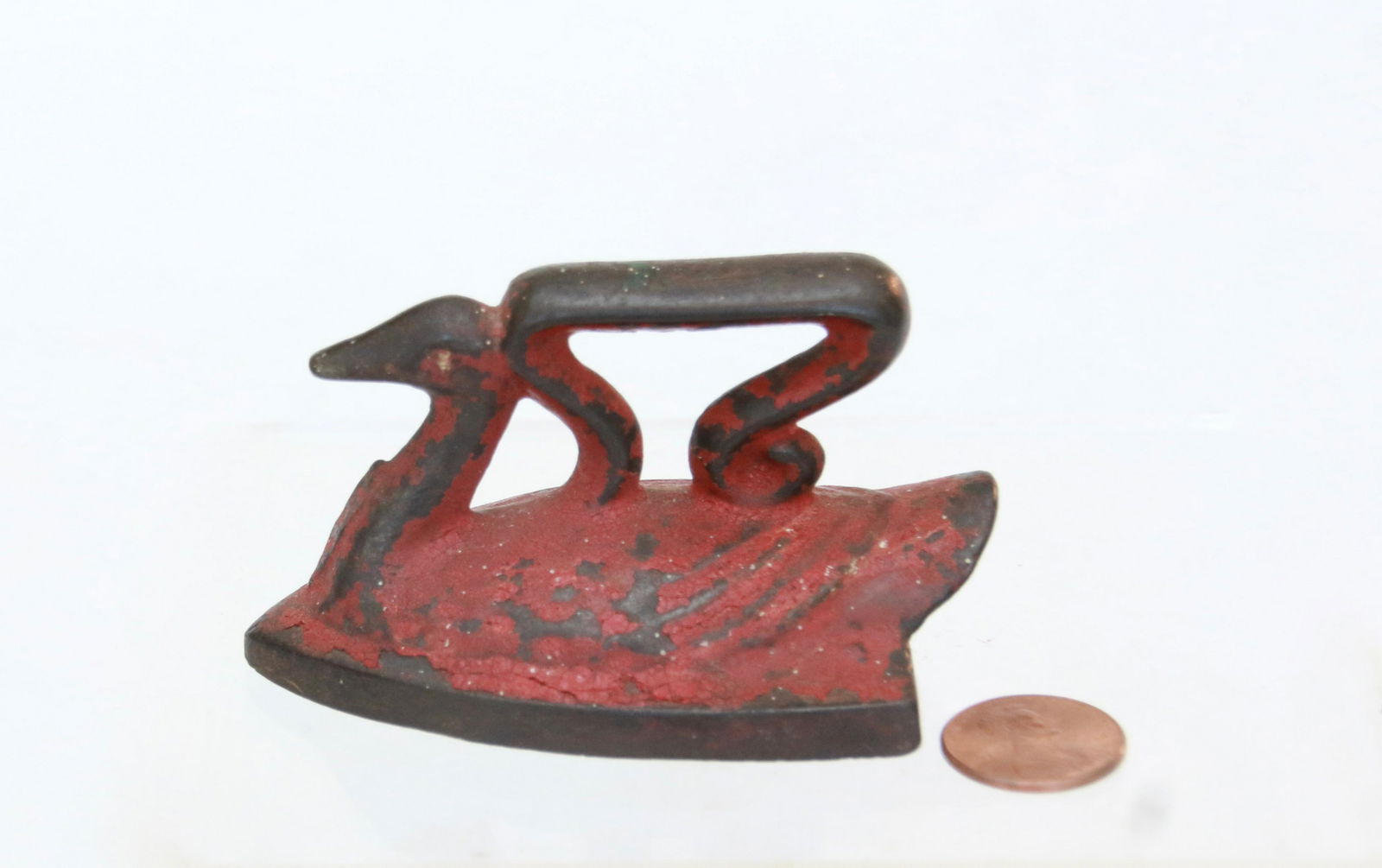 CAST IRON SWAN: RED PAINT - SMALL SIZE Size: 2 3/4"