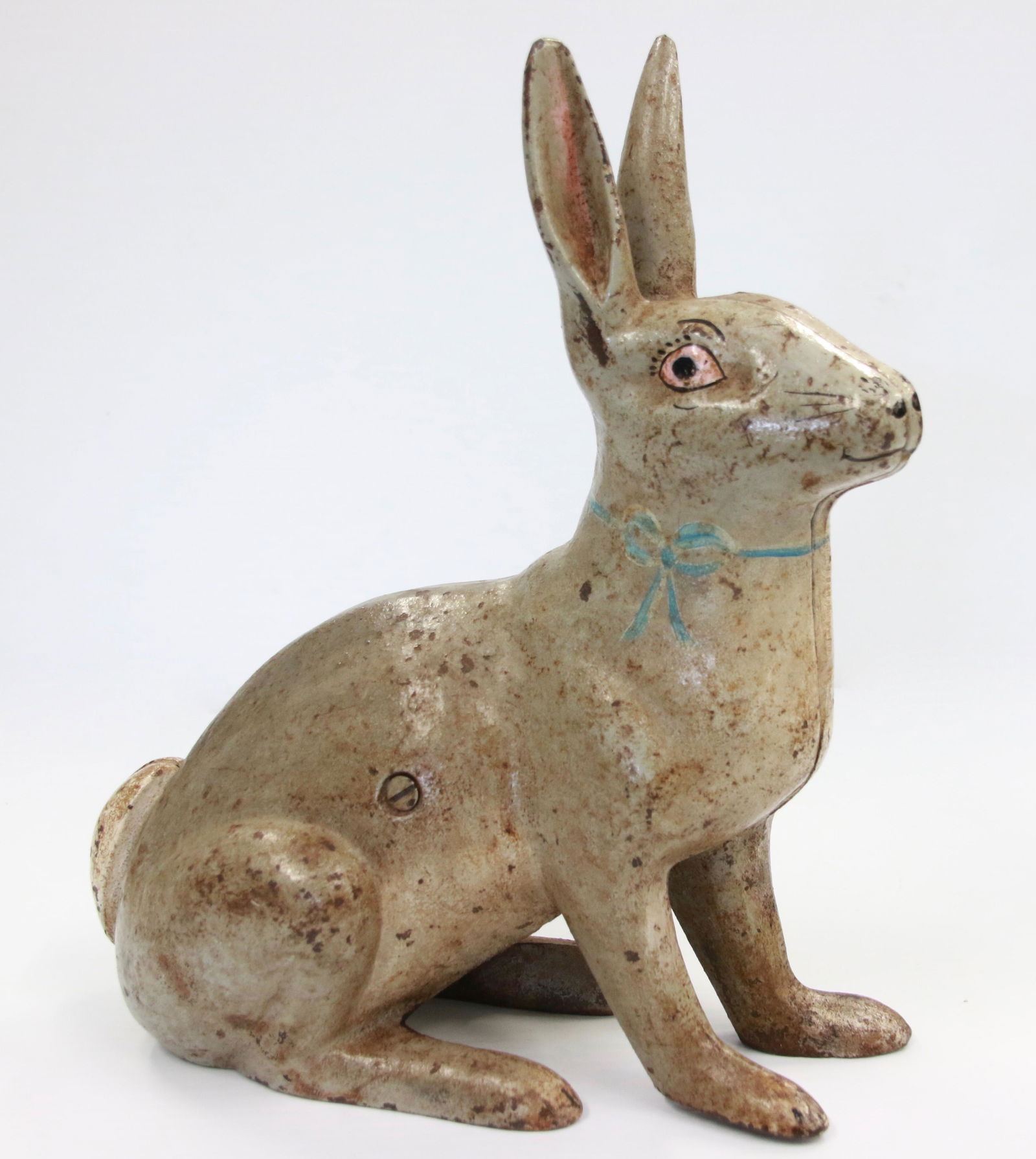VINTAGE CAST IRON RABBIT DOORSTOP Nov 08, 2019 Hartzell's Auction Gallery, Inc. in PA