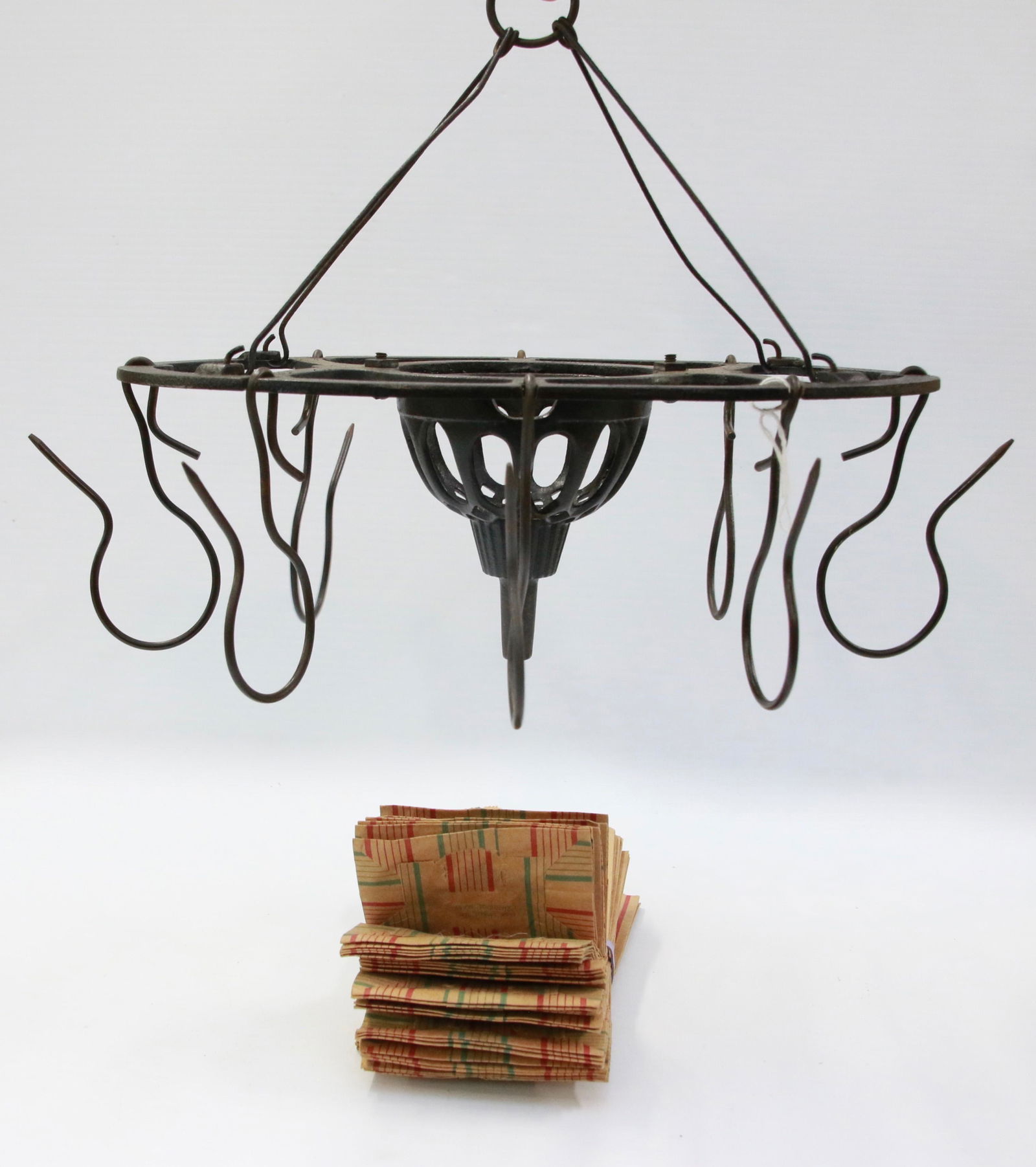 CAST IRON GENERAL STORE BAG HOLDER: HANGING BAG/STRING HOLDER WITH WIRE HOOKS Size: 12" X 8"