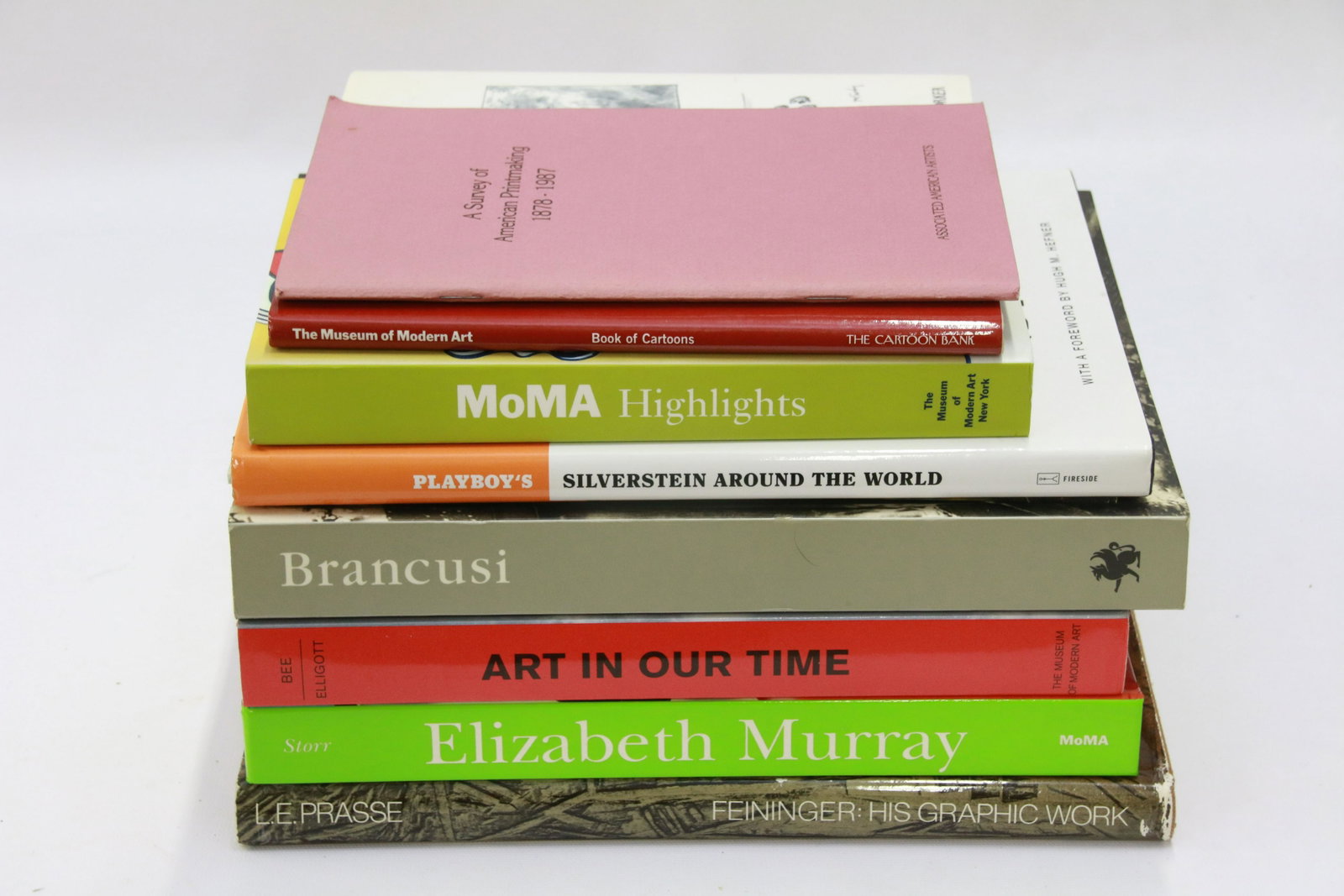 REFERENCE BOOK LOT: 9 BOOKS ON MODERN MUSEUM OF ART - PLAYBOY AND MODERN ARTISTS