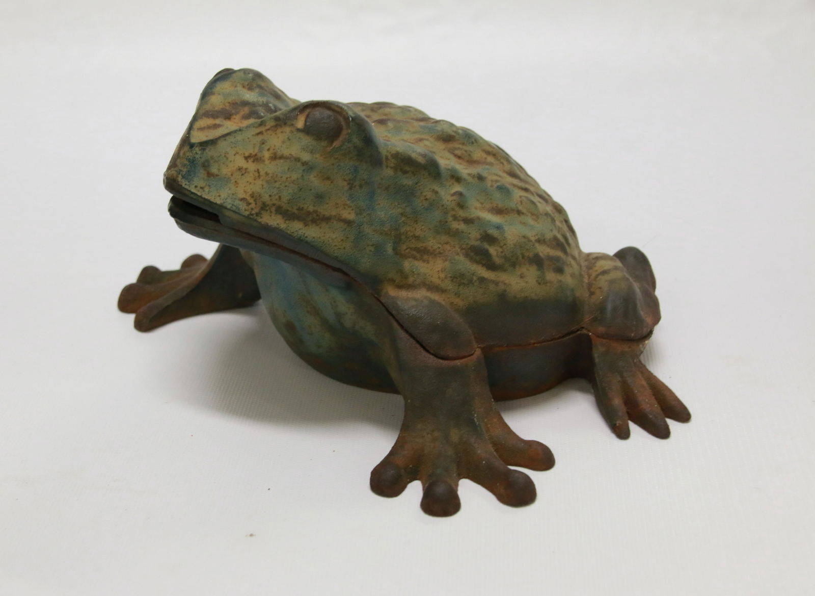CAST IRON FROG: VINTAGE PAINTED FROG Size: 8" X 6" X 4 1/4" H
