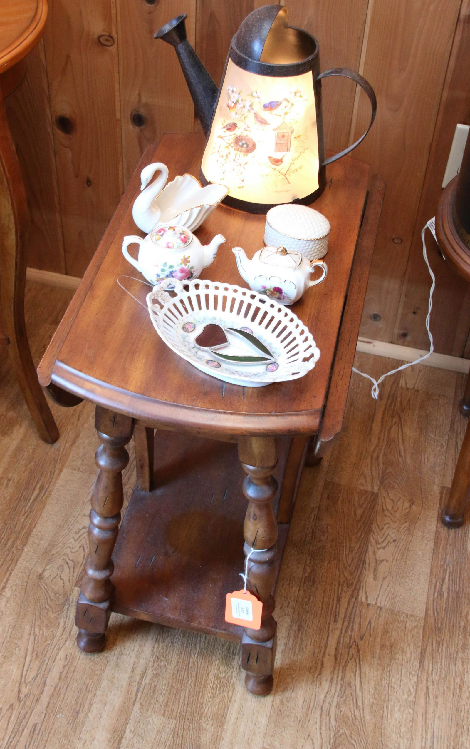 DROP LEAF SIDE TABLE AND CONTENTS (1 of 1)