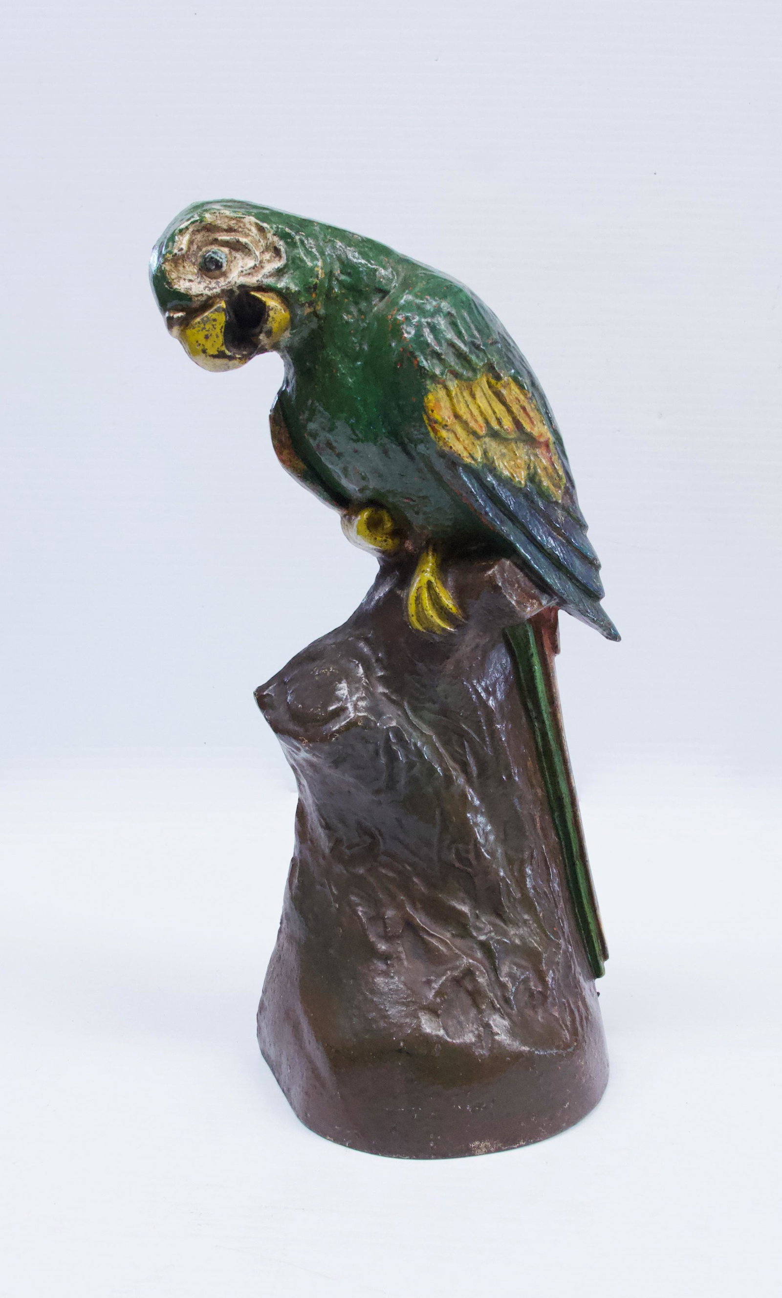 CAST IRON PARROT DOORSTOP: BLODGETT STUDIOS LAKE GENEVA, WISC. - #1010 - IN ORIGINAL PAINT Dimensions: 12 1/2" H