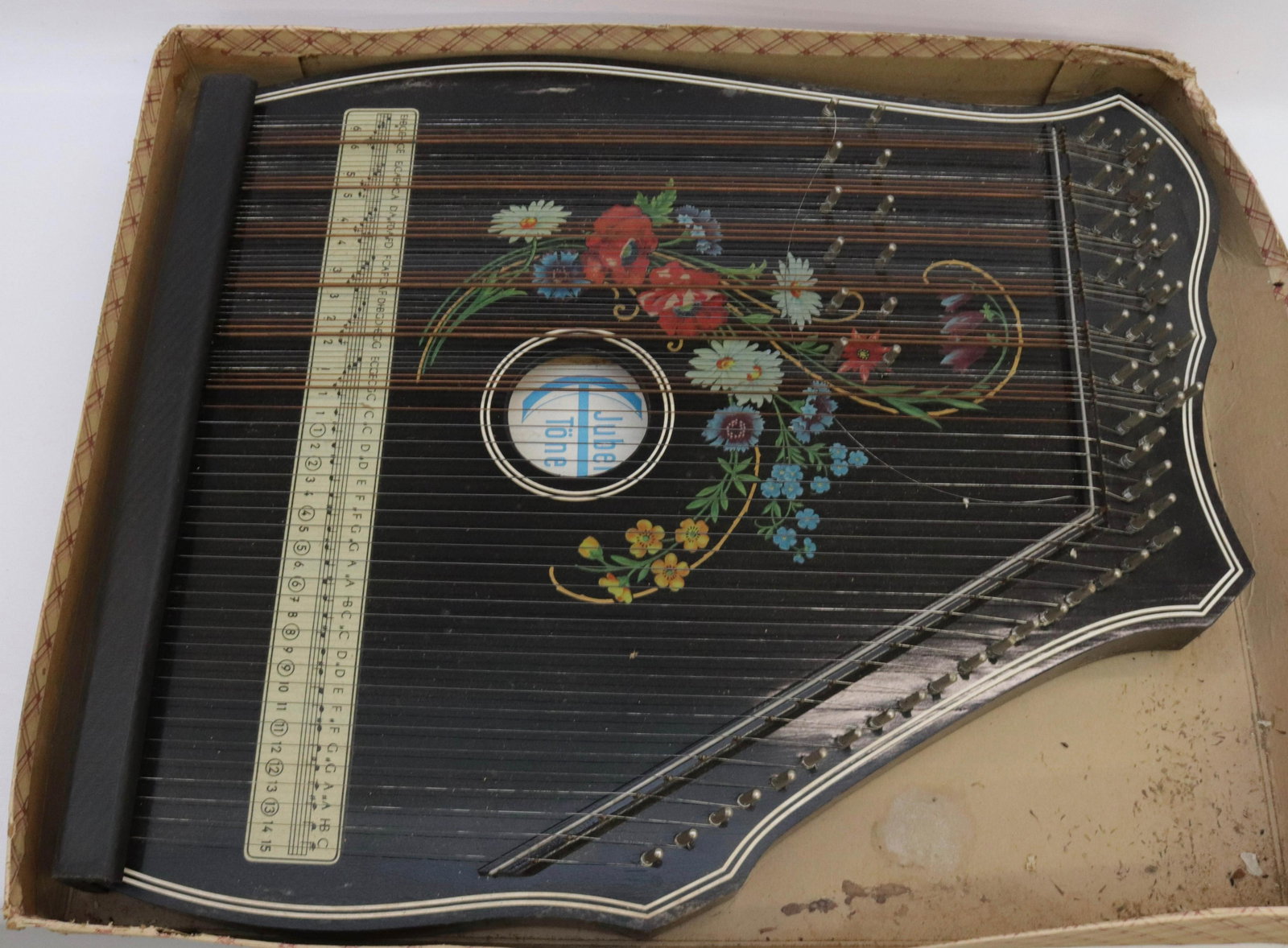 ZITHER: IN ORIGINAL BOX W/ INSTRUCTIONS- MADE IN GERMANY 22" X 19"