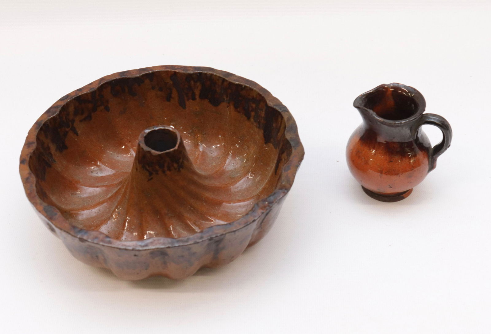 PR. OF REDWARE PIECES (1 of 3)