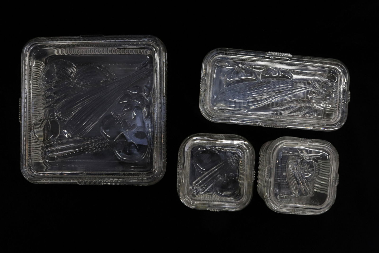 GROUP LOT OF REFRIGERATOR CONTAINERS (1 of 2)