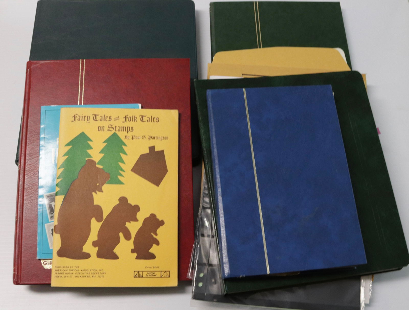 LOT OF FOLKLORE STAMPS (1 of 9)