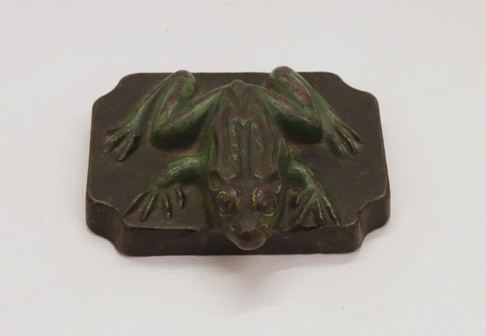 CAST IRON ADVERTISING FROG: McCONWAY & TORLET COMPANY PITTSBURGH, PA - HAND PAINTED - RAILROAD ADVERTISING 1 1/4" X 4" X 3 1/2"