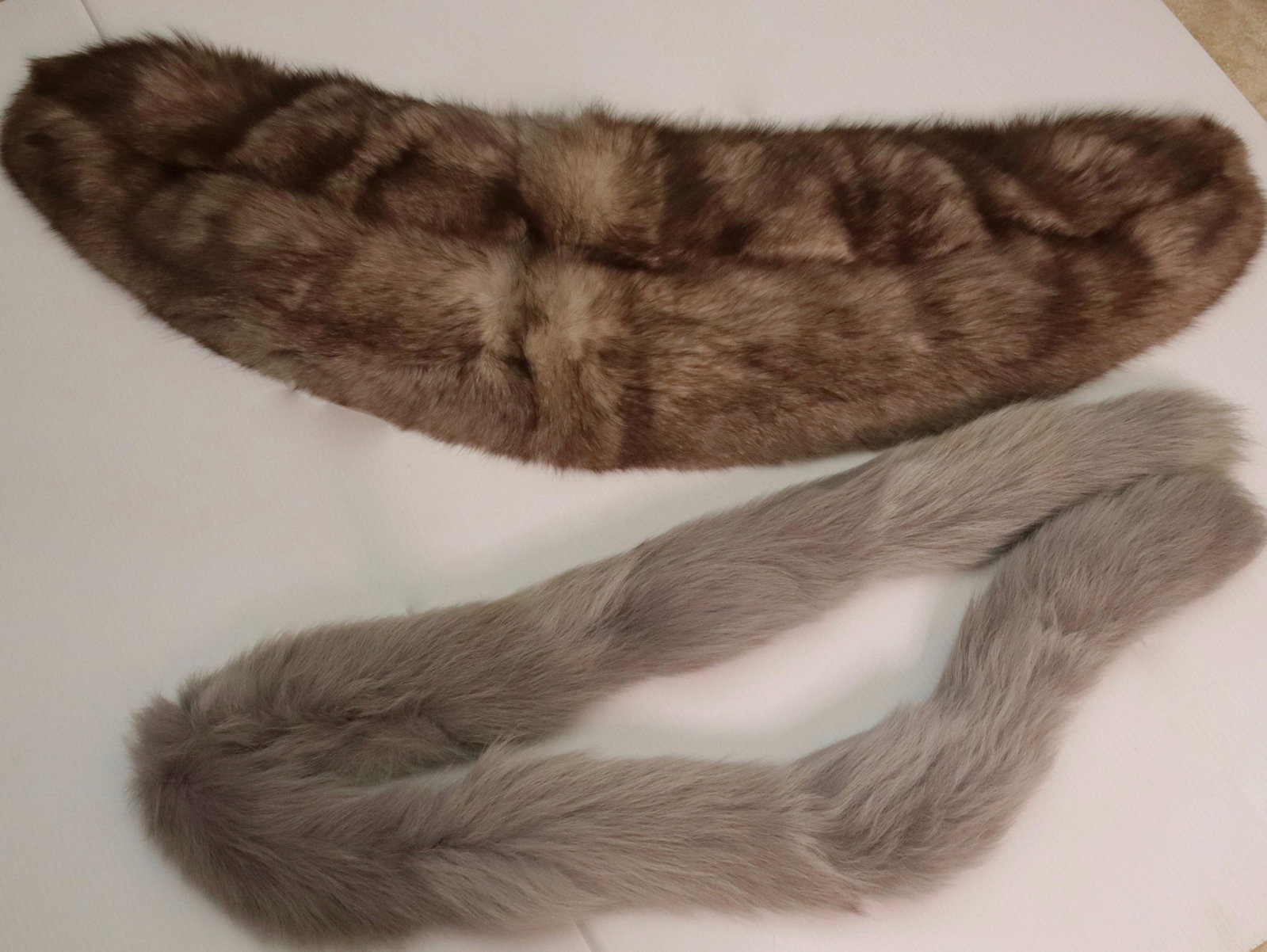 PAIR OF FUR ITEMS: STOHL AND SCARF SIZE: SCARF 72" - STOHL 48"