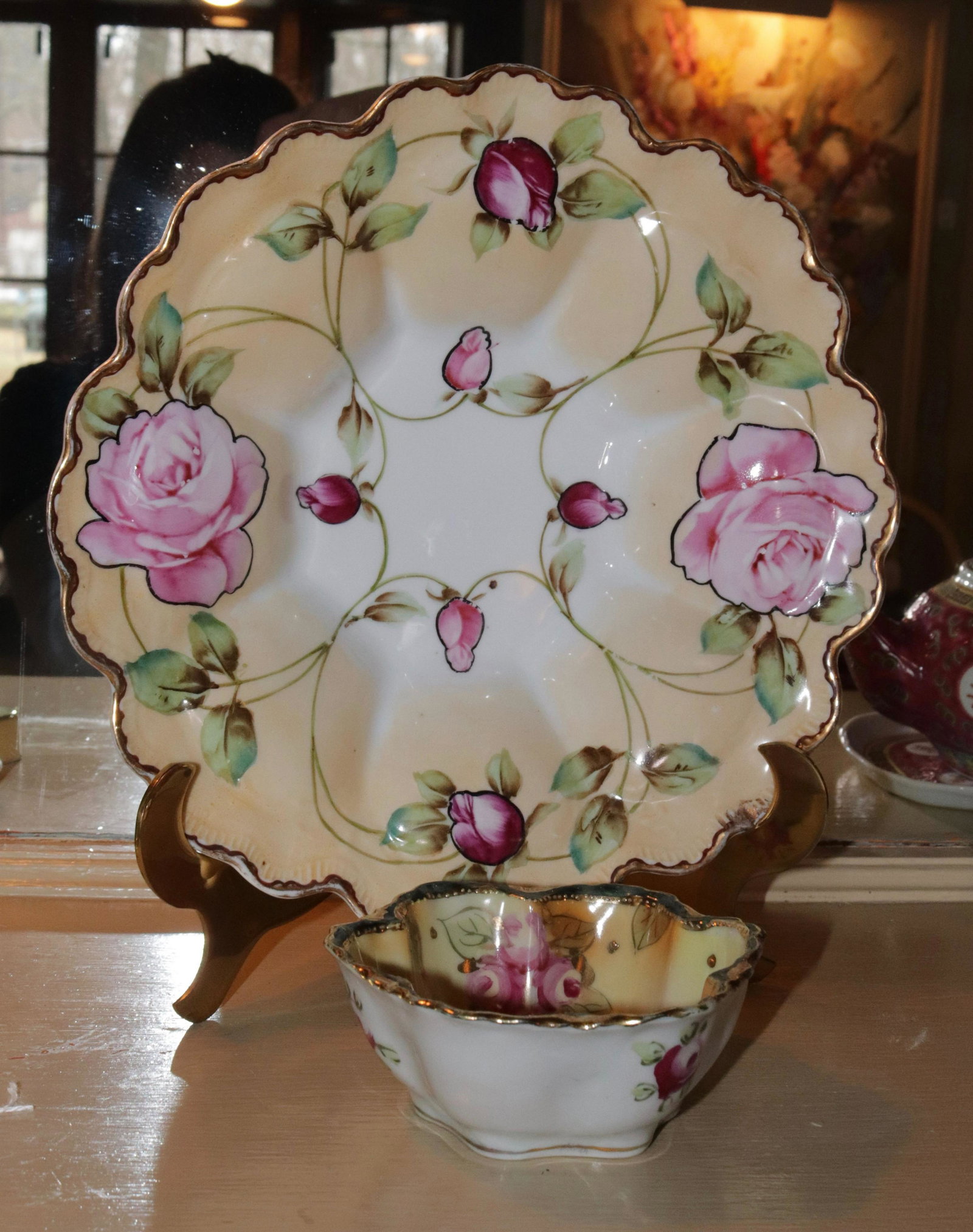 PAIR OF HAND PAINTED BOWLS: ROSE MOTIF BOWLS - LARGEST MARKED "HAND PAINTED NIPPON" SIZE: 10 3/4" AND 4 3/4" DIAMETERS