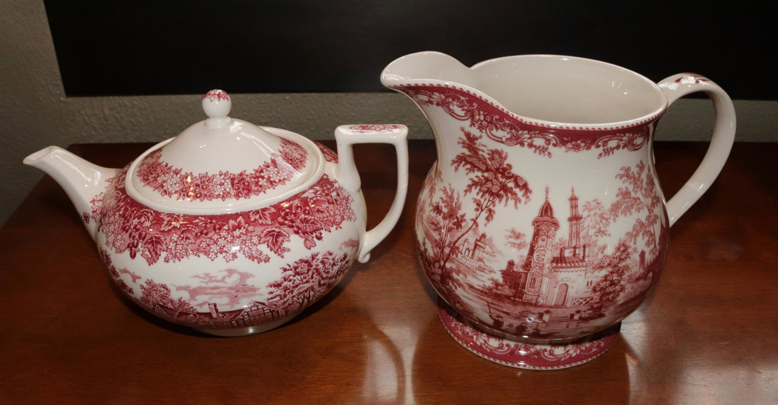 PAIR OF TRANSFER WARE PIECES: TEAPOT MARKED WEDGWOOD (WHITE SWAN PATTERN) - MADISON BAY COMPANY PITCHER SIZE: TEA POT 4 1/2" X 9 1/4" - PITCHER 7" H
