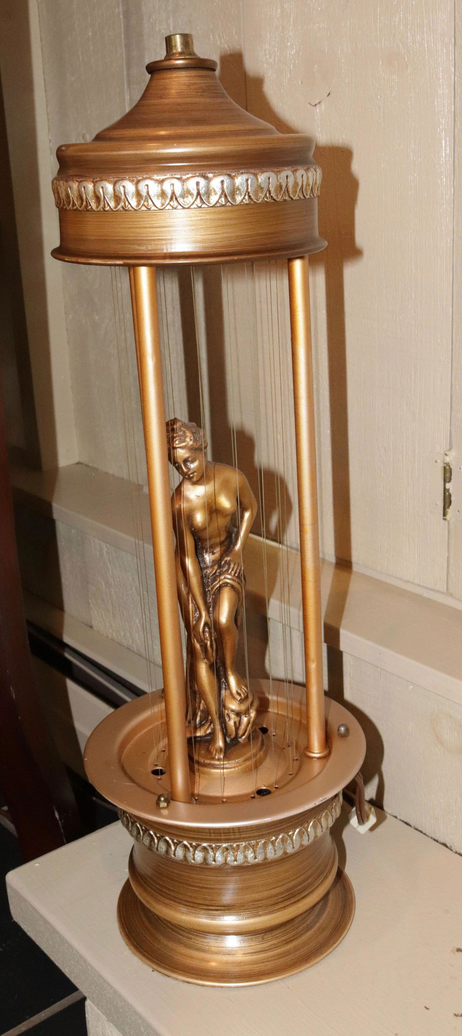 VINTAGE MINERAL OIL RAIN LAMP: GREEK GODDESS LAMP SIZE: 24" H