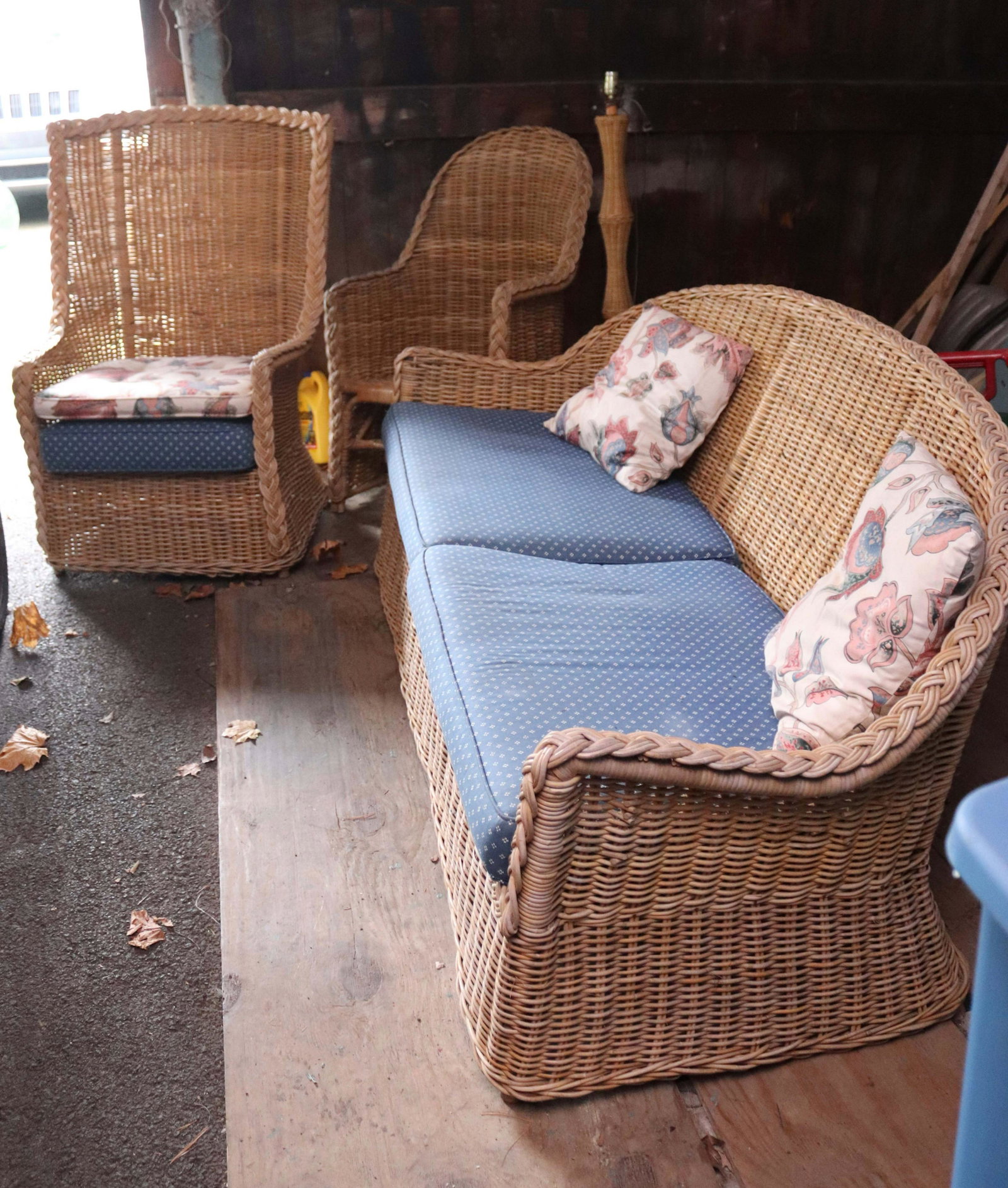 GROUP OF WICKER FURNITURE: (4) PCS.COUCH-2 CHAIRS AND FLOOR LAMP- 32" X 72" X 28"- COUCH
