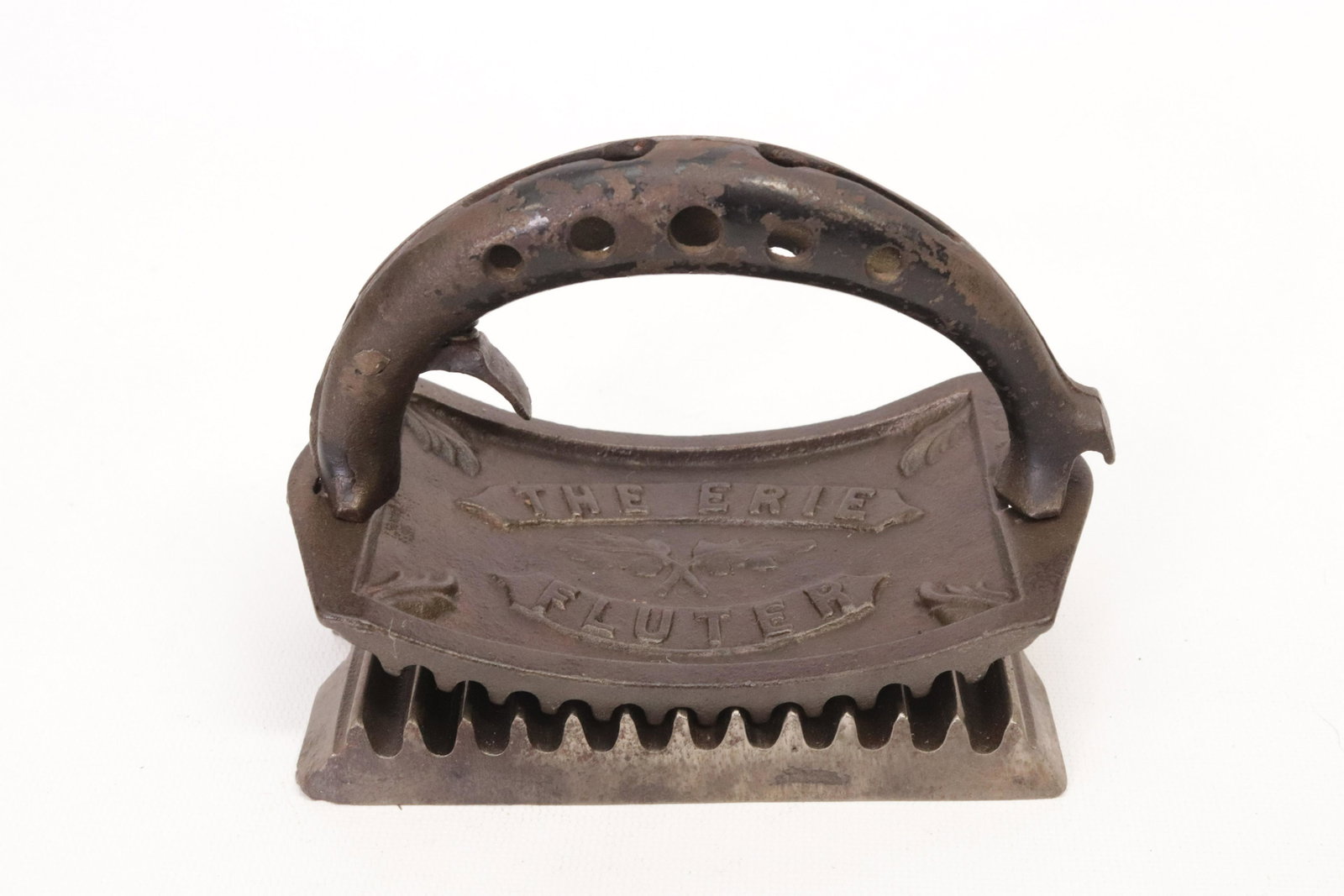 ROCKER FLUTER IRON: WITH CLIP ON UPPER PLATE "THE ERIE FLUTER" DIMENSIONS: 5 1/2"