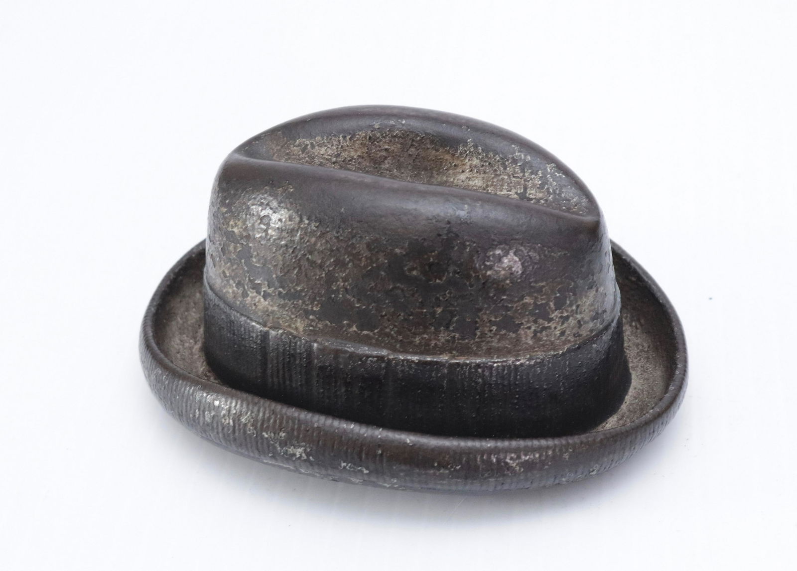 CAST IRON ADVERTISING MATCH HOLDER: AUTOMATIC SHADE CO. WINDOW SHADES" WASHINGTON ST. - PAINTED CAST IRON 2" X 4 1/4