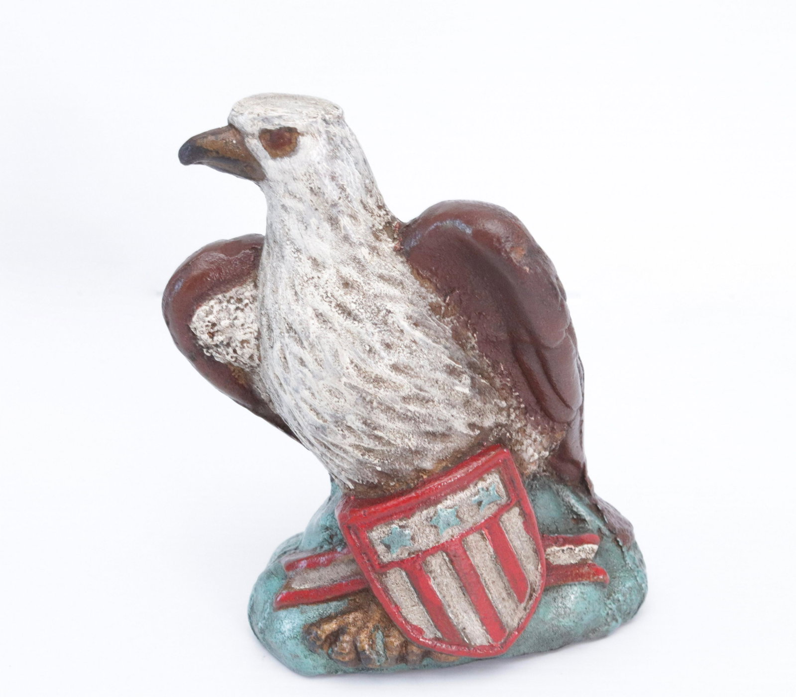CAST IRON EAGLE DOORSTOP: PAINTED SURFACE. PATRIOTIC MOTIF 6 1/2" H