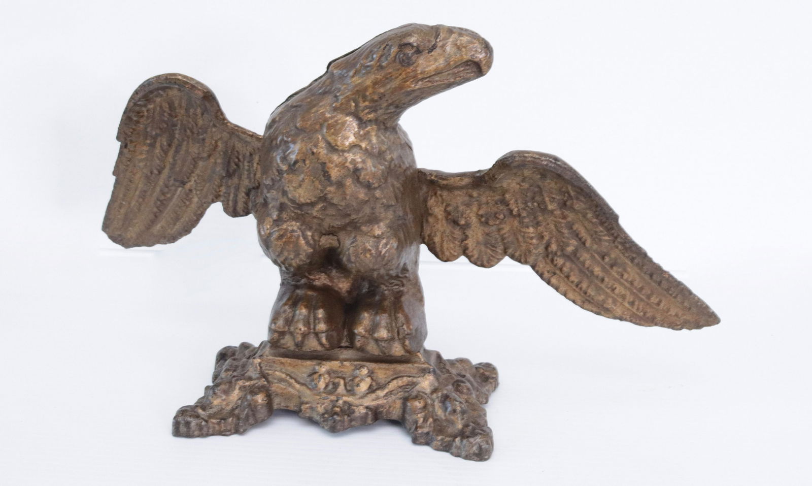 CAST IRON EAGLE DECORATION: PAINTED EAGLE SCREWED TO BASE 9" X 16"