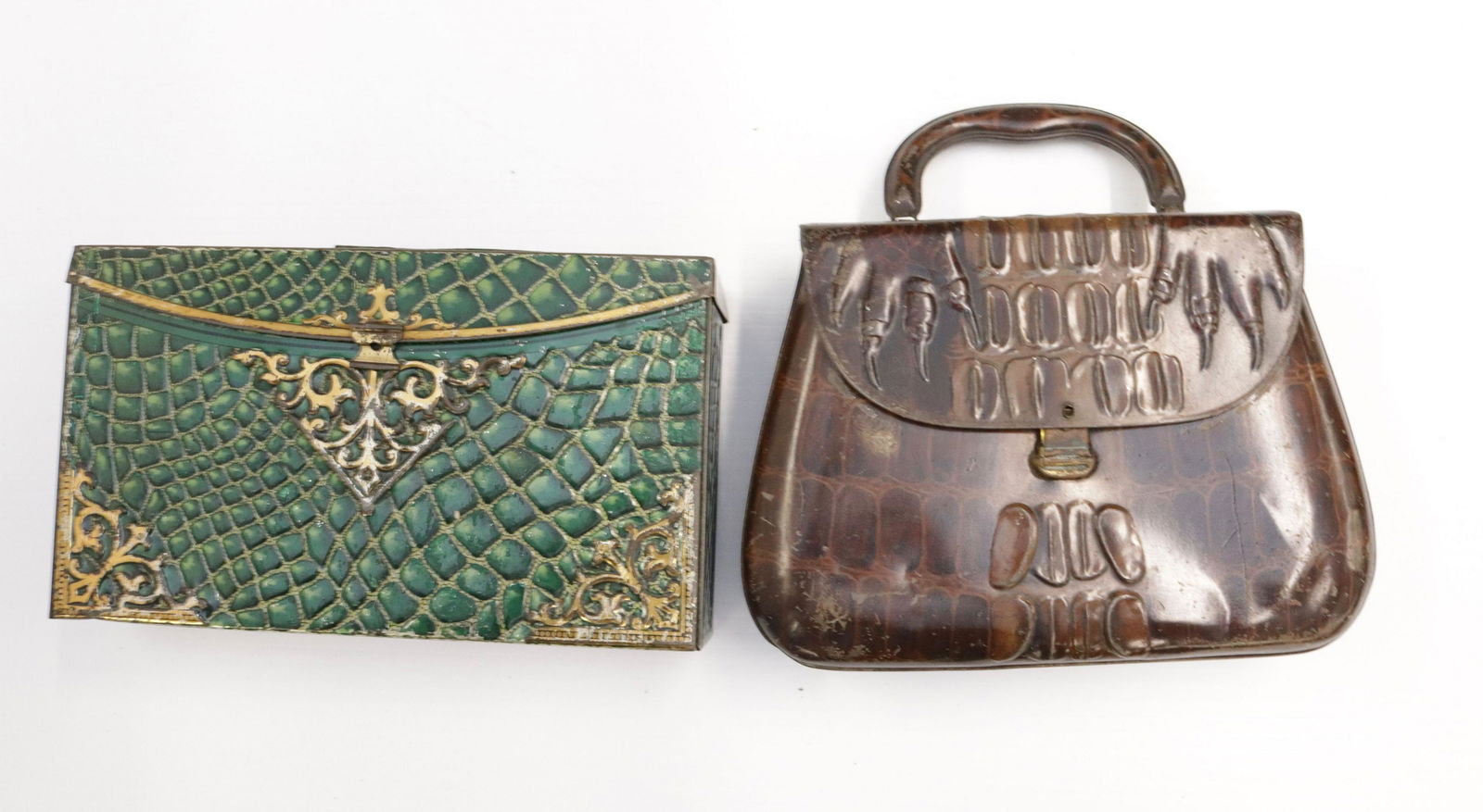 PAIR OF VINTAGE BISCUIT TINS (1 of 7)