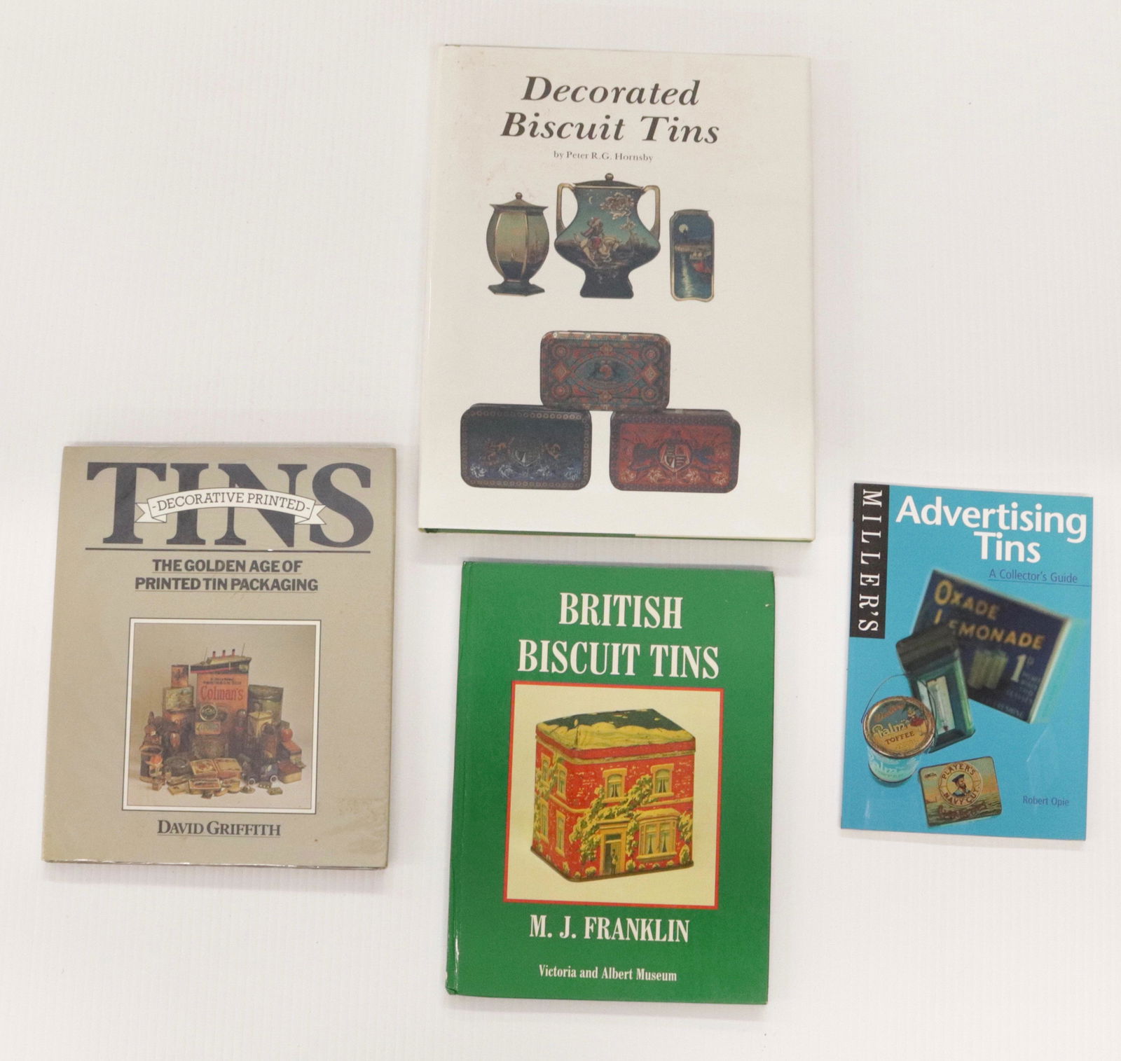 GROUP LOT OF BISCUIT TIN REFERENCE BOOKS (1 of 1)