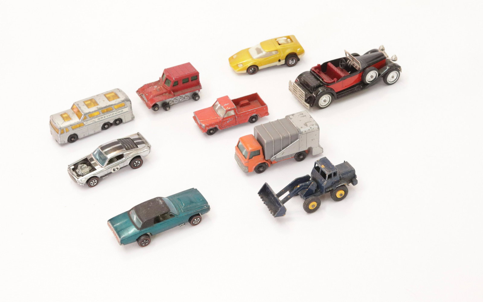 (9) - DIECAST TOYS: HOT WHEELS 1967/69 MUSTANG AND T-BIRD,6 LESNEY AND 69 SIZZLER